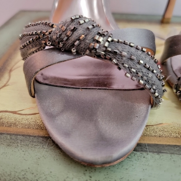 Badgley Mischka Satin and Bead Sandal Pump Size 7 1/2 - Picture 6 of 10
